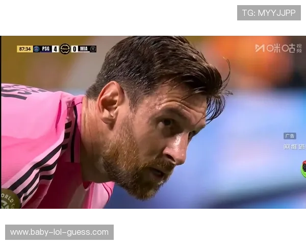 足球传奇谢幕之战：昔日英雄挥别绿茵场，精彩瞬间永载史册